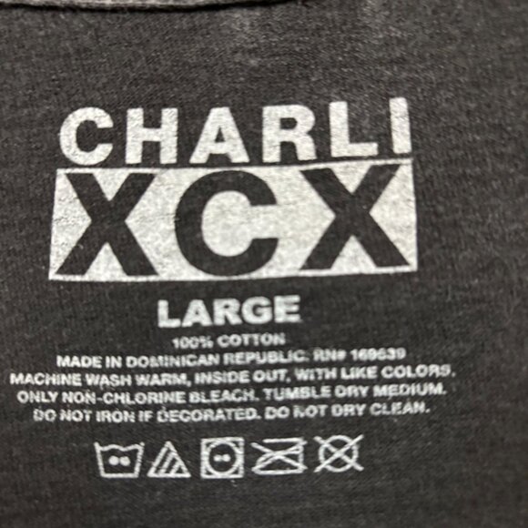 CharliXCX Brat Logo Double Sided T-Shirt Size Large - Picture 4 of 4